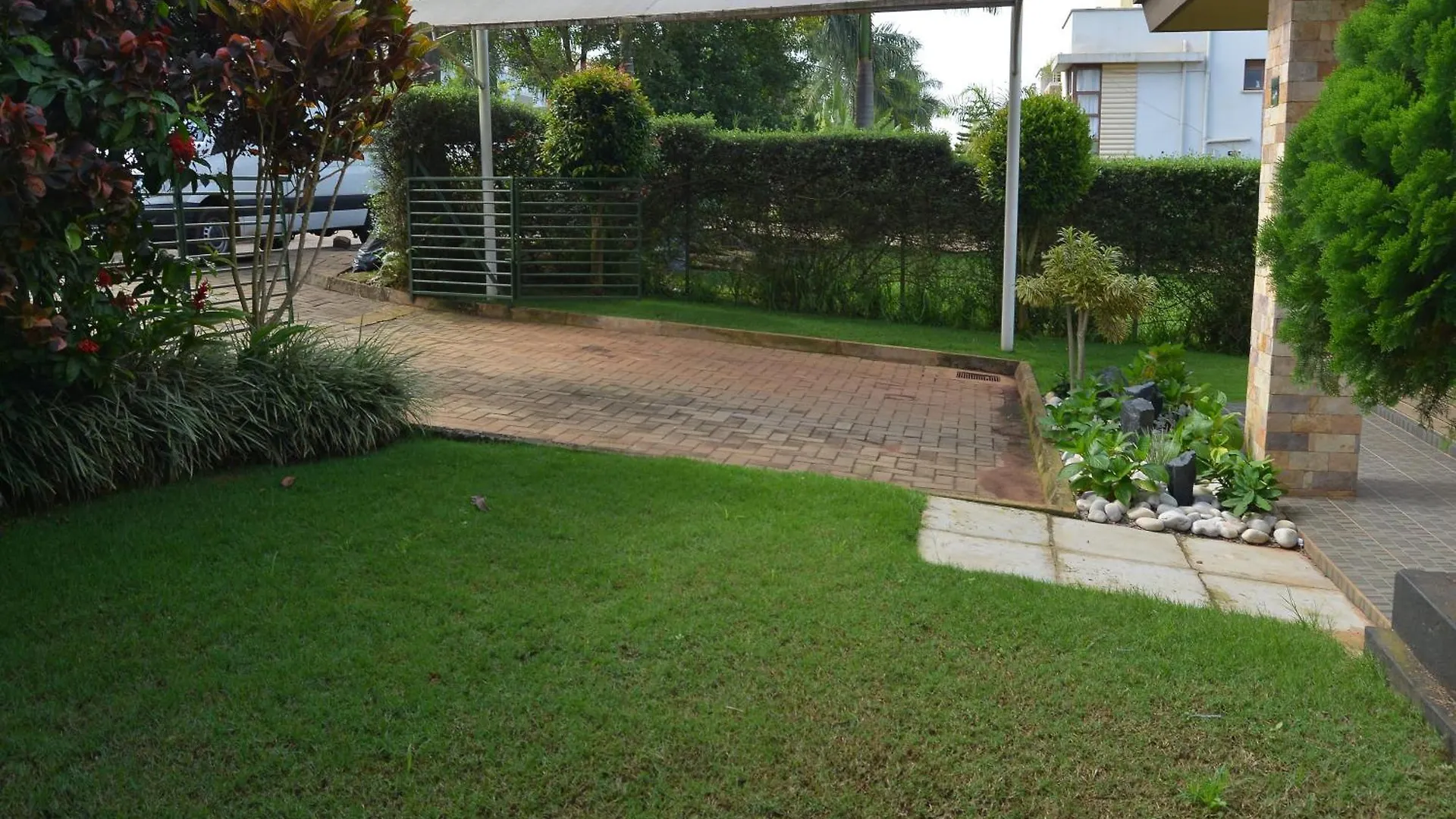 Contemporary Villa, Butabika, Kampala 0*,  Uganda