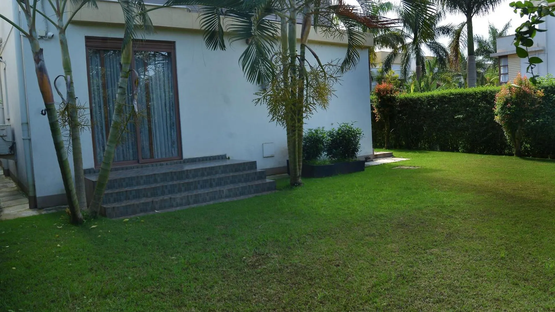 Contemporary Villa, Butabika, Kampala Villa